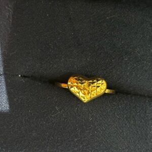 18k Gold Heart Ring
